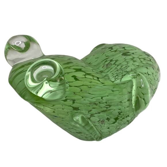 Hand Blown Glass Frog Paperweight Green and Clear Speckle Swirl Design - Picture 8 of 10